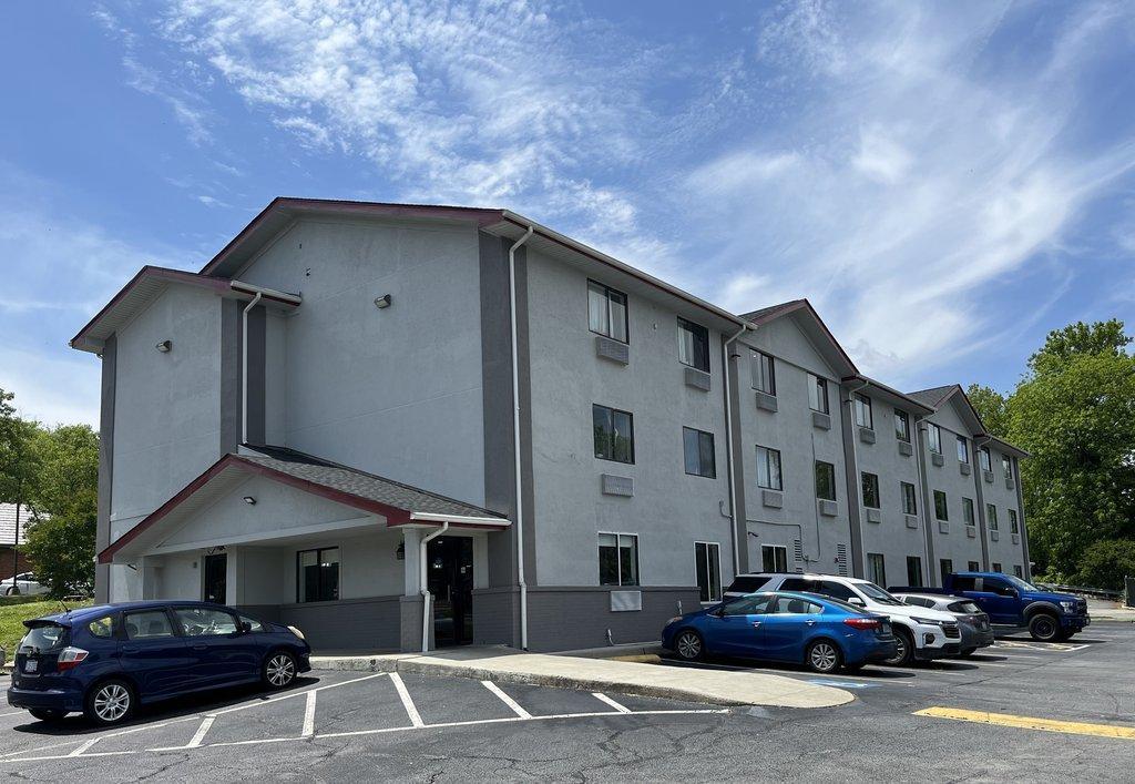 Red Roof Inn Suffolk Exterior foto